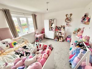 Photo 24- click for photo gallery